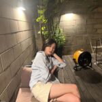 Kwon Eun-bin Instagram - 어느새 테라스에서 커피마시기 좋은 날씨! 너무 더워도 긴팔 꼭 갖고 다니세요 ꕥꕥꕥꕥ