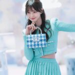 Kwon Na-ra Instagram - Roger Vivier🩵 #AD #Roger Vivier #로저비비에 #CandyClouds