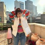 Kwon Na-ra Instagram - 🩵🖤💛❤️🩷