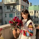 Kwon Na-ra Instagram - 🩵🖤💛❤️🩷