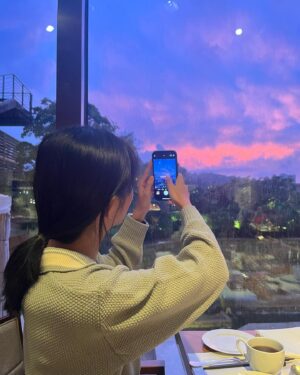 Kwon So-hyun Instagram - 태어나게 해주셔서 감사합니다💕
부모님 사랑해요 💗💜

생일1탄 💕
#happykkwonssoday