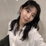 Kwon So-hyun Instagram - 셀카 모음 zip 😎 ㅋㅋㅋㅋㅋㅋㅋㅋ 셀카 셀카 셀카 #셀카 거울셀카 #거울셀카 앉은셀카 #앉은셀카
