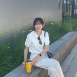 Kwon So-hyun Instagram - 평범한 하루지만 나에겐 특별히 좋은 날 💜 #14thanniversary