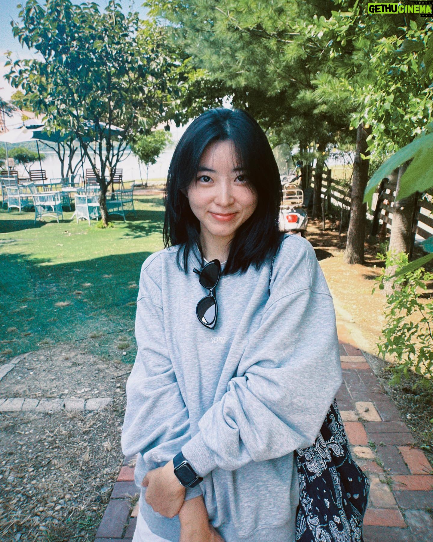 Kwon So-hyun - 3 Likes - 요즘 뭔가 기운이 좋아 🍀🌿🌱☘️💚