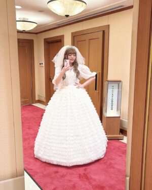 Kyary Pamyu Pamyu Instagram - Sweet Memories🤍🤵🏻💍👰🏻‍♀️🤍