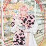 Kyary Pamyu Pamyu Instagram - おまたせしました。 KPPCLUBの会報誌まもなく届きます！ 今回はカメララマン半沢さんとあめちゃんを撮ってもらっています！全部ジャケっぽくなる不思議〜🐶