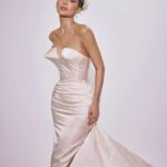 Kylie Jenner Instagram – @oscardelarenta for the MET