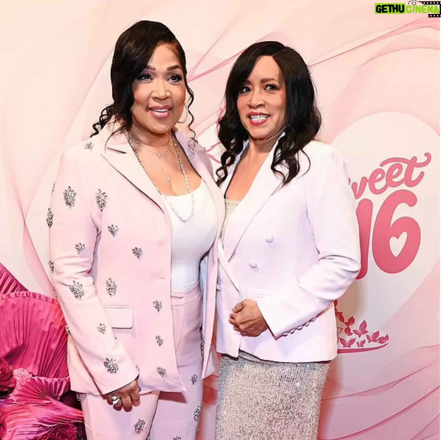Kym Whitley Instagram - Thank you, #KevinKayhart and @DailyMail, for shining a spotlight on the incredible 16th Annual A Pink Pump Affair by @SpecialNeedsNetwork. π in bio. #SecuredByTheSibleyFirm #ArevaMartin #TameraMowry #JackeeHarry #KymWhitley #SisterSister #SNNPinkPump24 #RachelLindsay #VanessaBellCalloway #Autismawareness #BeverlyHills #SpecialNeedsNetwork #Autism #SibleyWorldPR