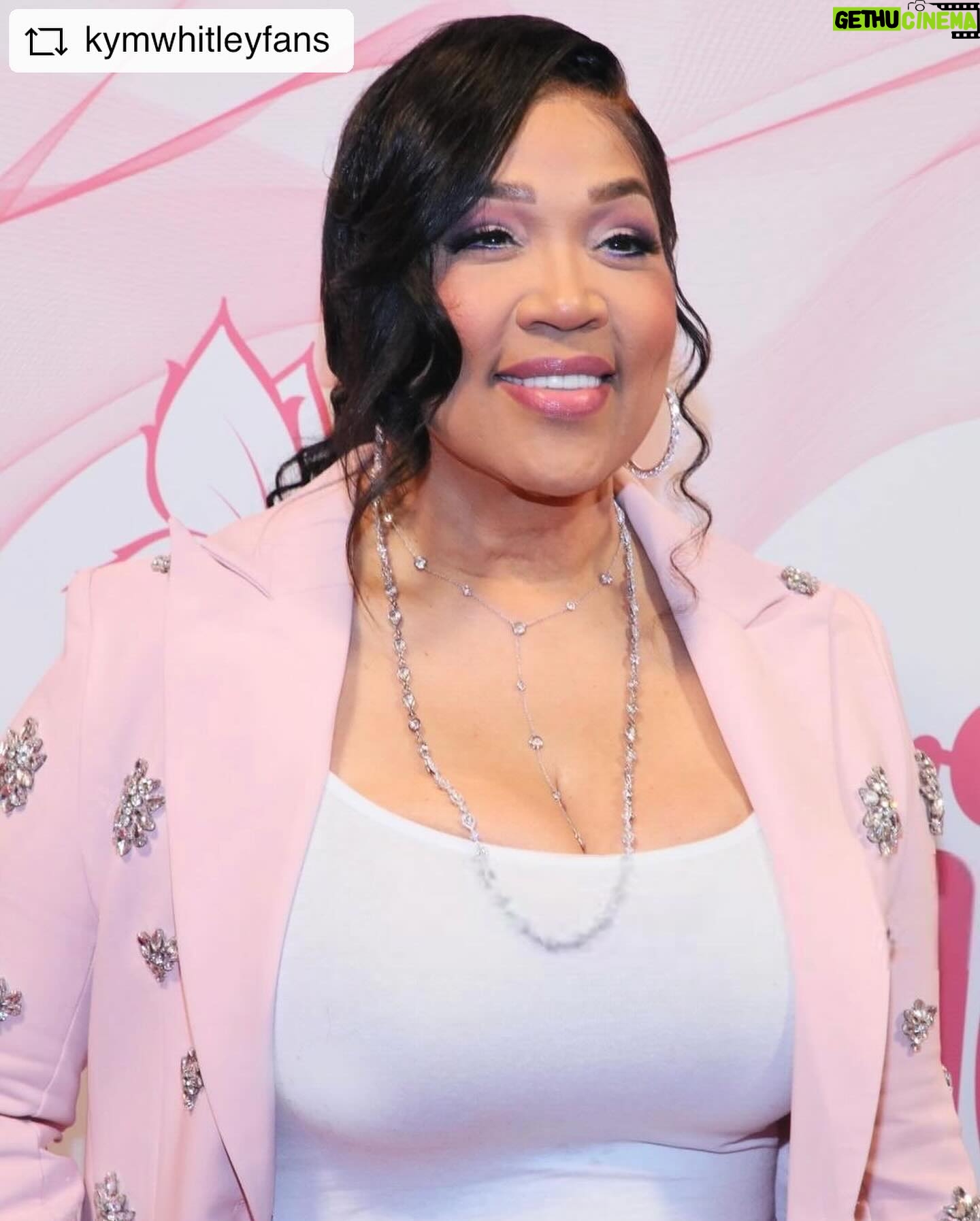 Kym Whitley Instagram - #REPOST π₯ππ πππ₯π ππππ¦ππ ββπππ βπ¦ππ‘ πΈπππππ£β πΈβ¨ - - - If viewing follow @kymwhitleyfans Big thank you @arevamartin for this amazing event and thank you @kymwhitleyfans for always having the best post! ππ