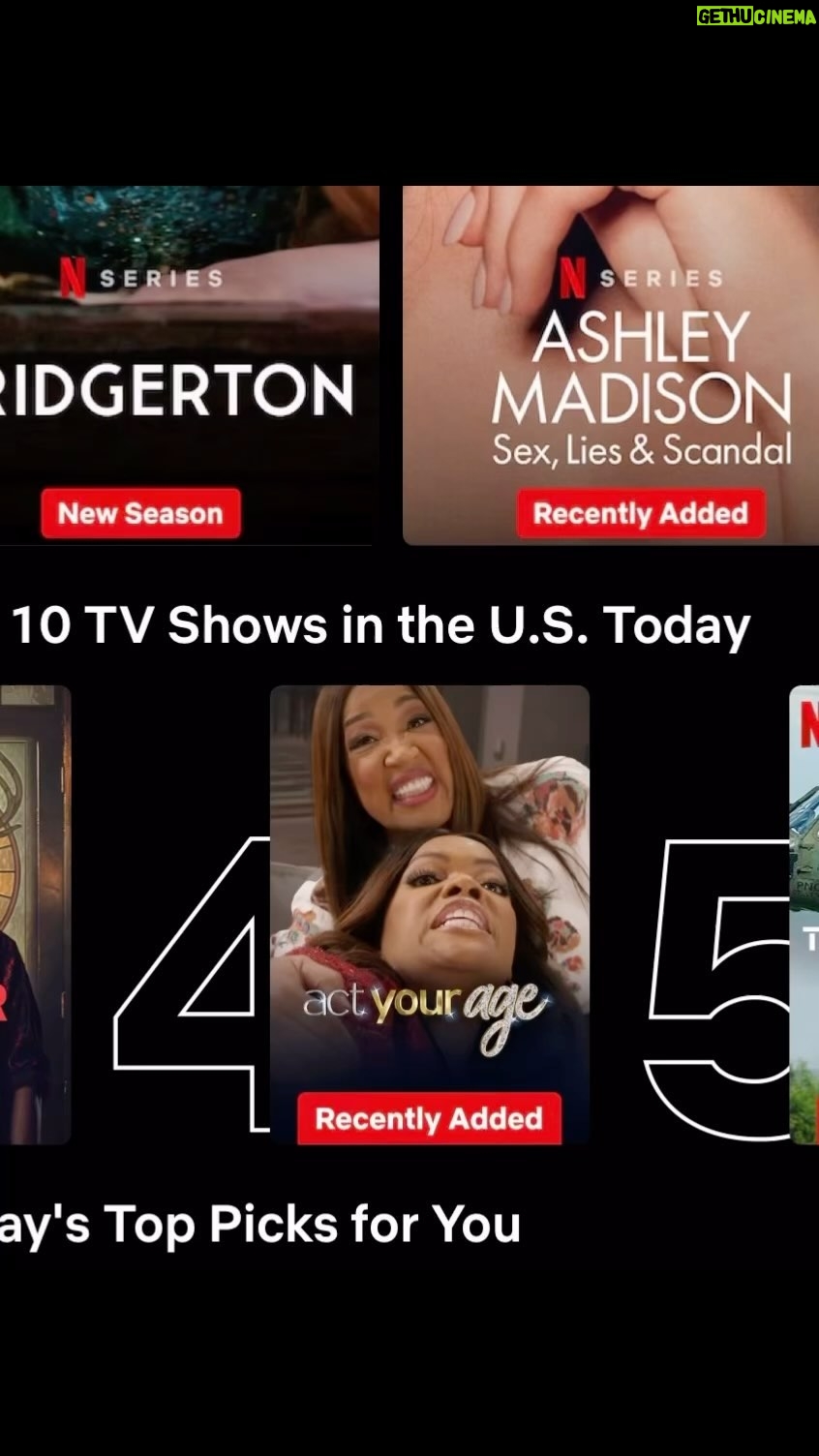 Kym Whitley Instagram - Thank yall for watching!! We hit number 4! Let’s take it to number 1!! 🥳🥳