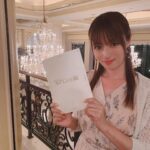 Kyoko Fukada Instagram - 気がついたら6月、今日から梅雨入りしたみたいですね🥺☔️ 私は7月スタートのフジテレビ木曜ドラマ「ルパンの娘」にクランクインしています🎩毎日、刺激的なシーンの連続でわくわくしながら撮影させていただいています🌈泥棒一家に生まれてしまったことに葛藤しながらも夜になると泥棒スーツ？を着て街に繰り出すのです🐾泥棒一家に生まれたら確かに葛藤していまいますね....🤔💦私の苦手なアクションもあるみたいですどうしよう😣💦 #ルパンの娘 #令和元年7月期 #皆様の葛藤ってありますか #私は美味しいものが好き #我慢できないっっっ #kyokofukada