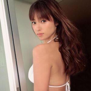 Kyoko Fukada Instagram - 夕陽待ちが雨で中止だった日😭 #AKUA #ThisisMe #kyokofukada