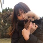 Kyoko Fukada Instagram - 今年も残りわずかとなりましたね🕰平成最後の年末を（言ってみたかった😆）如何お過ごしでしょうか❓2019年は新たな元号のもと新たな気持ちで邁進してまいりたいと思います✨街が新年の準備で色とりどりになっていく景色がたまらないですね🎍お餅つきや、お雑煮、お正月のTV（いくつか出演させて頂いています💕）初詣⛩、おせち、七草粥まで全部満喫したい♥️皆様どうか良い年の瀬をお過ごしくださいね♥️ #ロケの合間にお散歩 #あっという間の様で1年長い #皆様今年もお疲れ様でした #初めて恋をした日に読む話 #はじこい #kyokofukada_official