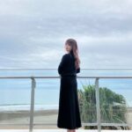 Kyoko Fukada Instagram - ご無沙汰しております💦もう夏も終わりに差し掛かっていますね🩴いかがお過ごしでしょうか⁉️先日、撮影で海に行く事が出来ました😍私にとって海は特別な場所で元気の源なのだと再確認できた日でした🥹💕サーフィンしている人達が羨ましかったぁ♥️ #皆様はどんな夏を過ごしましたか #まだまだ暑い日もあるみたいなのでお身体に気をつけなきゃですね