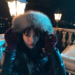 Kyoko Fukada Instagram - 気が付けばもう2月の半ばに差し掛かるんですね💦皆様ご挨拶が大変遅れまして申し訳ありません🥺私は日々「ルパンの娘」の映画の撮影をしています🌟キャストさんスタッフさん一丸となって体調管理や衛生面に最新の注意をはらって臨んでおります❄️マスク→フェイスシールド→泥棒マスクとこれは合間のマスク付け替えの一コマです🧤 #皆様の体調を心配しつつ明るい作品をお届けできる様今年も頑張ります #どうか今年も宜しくお願い致します #まだ寒いからあったかくしてくださいね #ルパンの娘 #kyokofukada