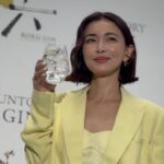 Kyoko Hasegawa Instagram – サントリーのジャパニーズクラフトジンROKU〈六〉
@suntory_rokugin_japanのイベントに参加させていただきました。

ROKUは日本の四季それぞれの旬の和素材を6種使用したジン。
わたしはそこに趣深さを感じました。
そして会場には四季を4つに分けて作り込んだ空間があり、そこは日本の春夏秋冬を美しく詰め込んでいました。
そんな中でいただくROKUは香りが華やか、お味は爽やか。
この季節におすすめでした。

みなさんも会場で体験してみてください！

@suntory_rokugin_japan
#ジャパニーズクラフトジンroku
#ROKUジンソーダ
#サントリー
#PR