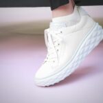 Kyoko Hasegawa Instagram - JIMMY CHOO / MALBON"のコラボコレクションへ。 今日履いたスニーカーはジミー チュウのアイコニックなディテールであるダイアモンドソールが可愛くて。 配色も春らしく、グリーンとの相性も抜群なはず。 ゴルフをする時でもファッショナブルでいれるとテンションが上がるんです。 ちょうど最近ゴルフを再開したわたしには、嬉しいアイテムばかりでした🤗 #JimmyChoo×Malbon #JimmyChooGinzaGarden #PR