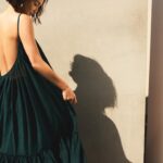 Kyoko Hasegawa Instagram - Whim Gazette 2024 ss 6th Collaboration Collection WEBカタログが公開されています。 今回のテーマは"リゾート" わたしが旅に出かける時、こんなものを着たいというものを 作りました。 初めてスイムウェアもデザインしましたが、本当にオススメです。 というか、どれも自信作です。 是非、チェックしてみて！ @whimgazette_official #2024ss#resort