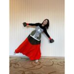 Kyoko Yoshine Instagram - 本日19時から 「オモウマい店」に出演させていただきます！ その後20時から「テレビ報道記者」が始まります！ よろしくお願いします📺 電波ジャックありがとうございました！ #オモウマい店 #テレビ報道記者