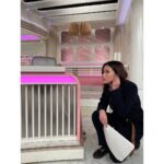 Kyoko Yoshine Instagram - 本日15時から開局70年SPドラマ 「テレビ報道記者」ep.0ドラマ見所徹底解説が放送されます！ 私はなんと藤井アナに報道部フロアを案内していただきました！ 藤井アナとっても優しかったな... 驚きいっぱいで素敵な時間を過ごす事ができました！ 貴重なお写真も撮らせていただきました！ ありがとうございました☺️ そして25時25分から 「ライターズ！」にも出演させていただきます。 ドラマのお話をさせていただきました！ どちらも合わせて是非ご覧ください✨ #テレビ報道記者