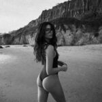 Kyra Santoro Instagram - 🖤🤍 @ursapremik
