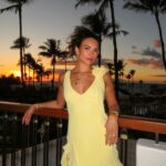 Kyra Santoro Instagram - Island gyal activated 🌴💛 @modelistemagazine @fairmontkealani @pixibeauty #ModeAroundTheGlobe #pixiontheglow #fairmontkealani