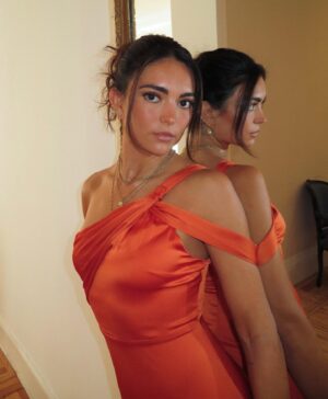 Kyra Santoro Instagram - I couldn’t decide which one was my favorite 🫠🧡 
playing dress up with @ladypipa