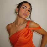 Kyra Santoro Instagram – I couldn’t decide which one was my favorite 🫠🧡 
playing dress up with @ladypipa