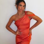 Kyra Santoro Instagram – I couldn’t decide which one was my favorite 🫠🧡 
playing dress up with @ladypipa