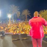 Léo Santana Instagram - Dump do pagodão da Bahia invadindo a Espanha! 🇪🇸😍 Ontem foi dia de viver a #EuroTourDoGG direto de Ibiza com direito a minha neni @loreimprota metendo dança comigo e @sheilamello e @tirullipa de Perna Bamba… #Gratidão, family. Sempre é incrível levar minha música pro mundo. 🙏🏿 📸: @heberb4rros