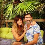 Laëtitia Milot Instagram – Petite visite qui fait vraiment plaisir, de @laurentkerusore à Sète ! 🥰☀️🌴
On vous embrasse et on vous souhaite un bel été ! 😘
#entreamis #vivelété #souslespalmiers