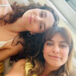 Laëtitia Milot Instagram - Dénouement final, jour J ! 😨😰 Merci d’avoir suivi les aventures d’Angélique et sa famille ! ❤️ @dna_tf1 #demainnousappartient #dna @tf1