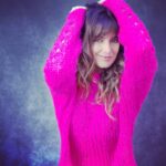 Laëtitia Milot Instagram – Je vous souhaite une belle semaine colorée 💕💕💕💕. #week #semaine #kiss