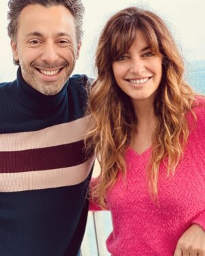 Laëtitia Milot Instagram - On profite du dernier week-end des vacances scolaires à Antibes, on adore cet endroit ❤️