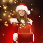 Laëtitia Milot Instagram – Déjà décembre… Je n’ai pas vu passer l’année ! Et vous ? 😊
J’espère que vous aimerez les surprises que je vous ai préparées, soyez attentifs ! 🎁❤️