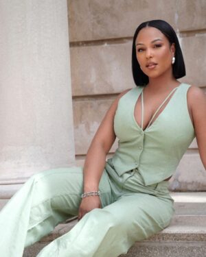 LaToya Forever Instagram - A very blessed girl. 

#ootn #outfitinspo #outfitlove #outfitideas #blackdress #revolveme #fashioninspo #explorepage #luxurystyle #minimalstyle #styleinspiration #stylefashion #stylegram #instastyle #stylemepretty #momof4