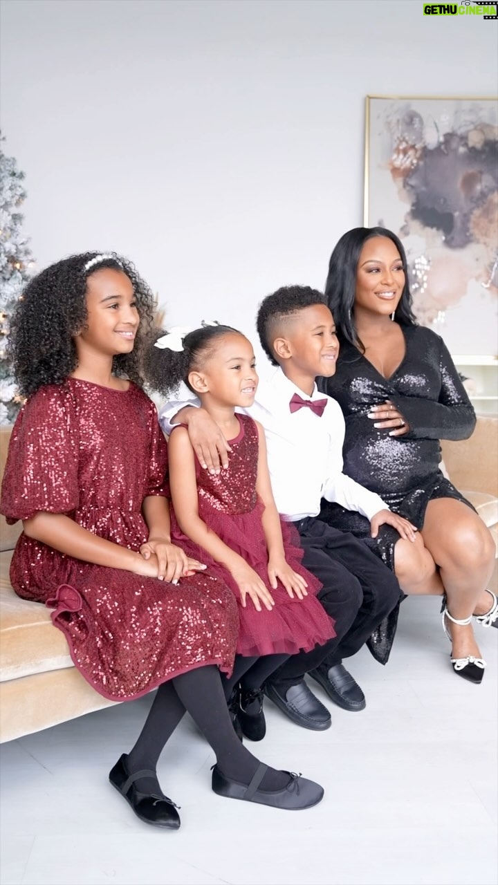 LaToya Forever Instagram - POV: Kids at a Holiday Photoshoot 😩🤣 Should I post our Holiday photos? 💭