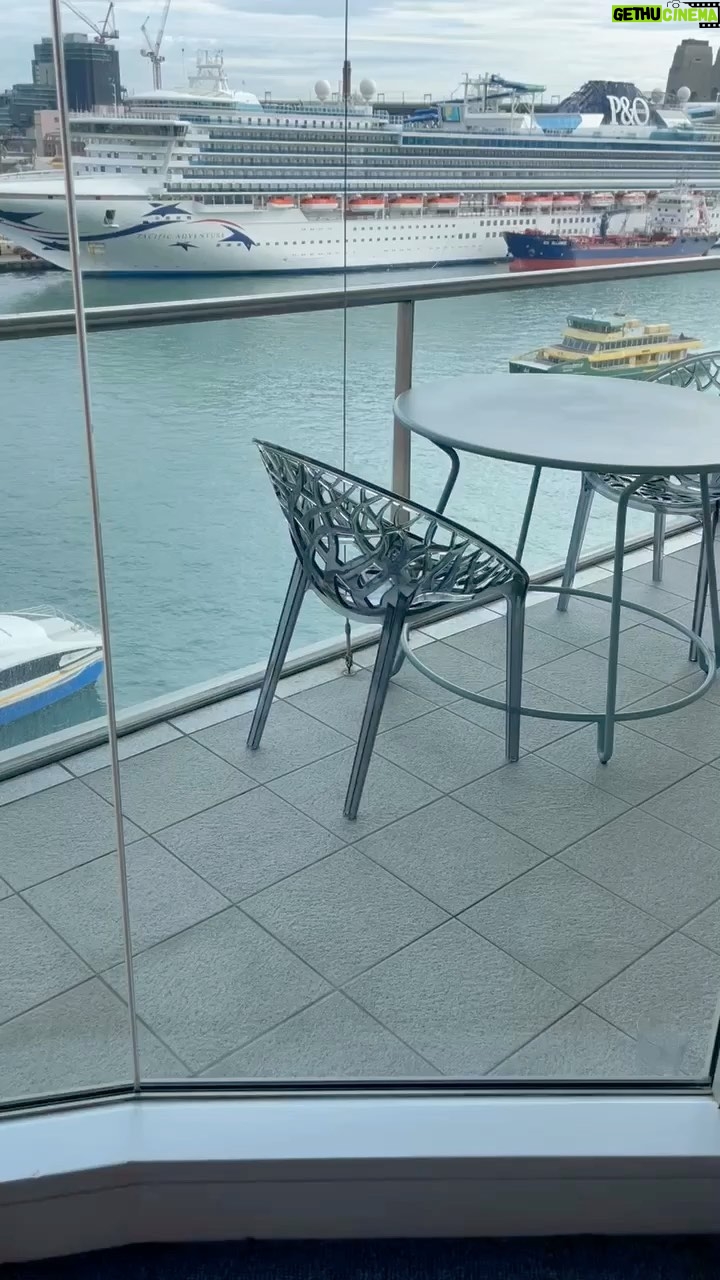 La Toya Jackson Instagram - Just watching the ship sail by in #SydneyAustralia #Beautiful city! #Australia #instagood #fun #ships #carnavalcruise #life