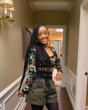 LaToya Tonodeo Instagram - Free Diana till it’s backwards ‼️

Swipe for a surprise! Extremely talented OG Power Actress. On the show she’s tough as 🔩 but super sweet in real life!! 💜

New episode of @ghoststarz this Friday!

Makeup: @msruthiemakeup 
Braids: @tropixbraids