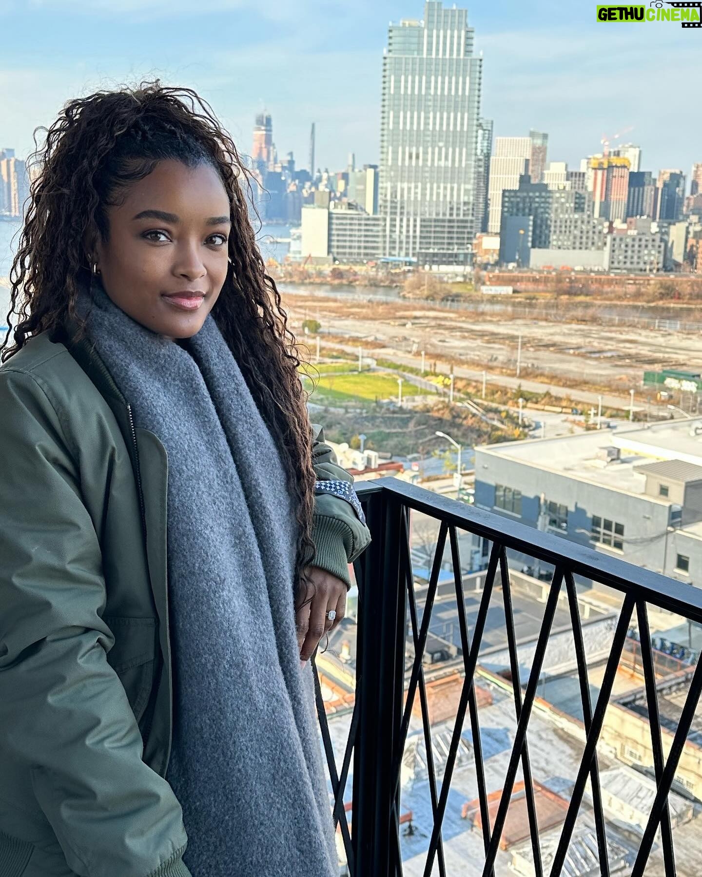 LaToya Tonodeo Instagram - just a regular degular day
