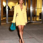 LaToya Tonodeo Instagram - Not so mellow yellow 💛 Finished up a long day of press interviews for Ghost. Hope you’re enjoying 💛✨I am 😝 📸 @sonejr Makeup. @makeupbynani Hair. @tropixbraids