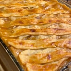 Laila Ali Instagram - 🍑Peach cobbler for hubby! The crust was buttery and flakey on the top layer. Peach filling not too sweet, with a little tartness. Added some cardamom with the cinnamon. Excellent with vanilla ice cream for that perfect balance. Baking is not my thing, but peach cobbler and sweet potato pie are!🤗