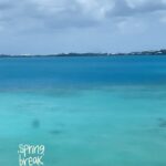 Laila Ali Instagram – 🏝️Family Spring Break time! #Bermuda has always been one of my favorite places to travel. Our good friends Leroy & Nikita Robinson greeted us at the airport as usual. Already feelin’ the island vibes… and a warm welcome from @PrincessBermuda! #HamiltonPrincess