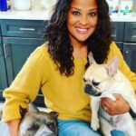Laila Ali Instagram - #ad Just like we prioritize our own health, I want to remind everyone that pet health should always be top of mind too…which is why I am thrilled to be introducing the new Soft Chews from @EverRootDogSupplements! They use ingredients you can trust, like pumpkin and fish oil, to provide health benefits my pups need. And they will come in five varieties – multi-benefit, skin & coat, and hip & joint available now, and digestion and calming coming in early December. Check out the link in my bio for more info on where to find EverRoot’s new Soft Chews! #EverRootPartner 🐾LINK IN BIO