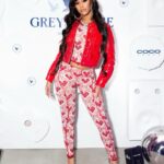 Lakeyah Instagram - Cheers to @cocojones🥂with @greygoose #greygoosepartner #vivelavodka