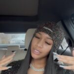 Lakeyah Instagram - Let it snow - Boyz II Men Keymix . ❄️ 🎄Merry Christmas yall! #KeymixMonday