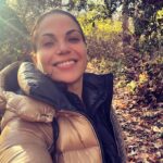 Lana Parrilla Instagram - Happy Friday People!!!! 💃🏽🥂💥 #tgif #potd #happiness #mwah 💋