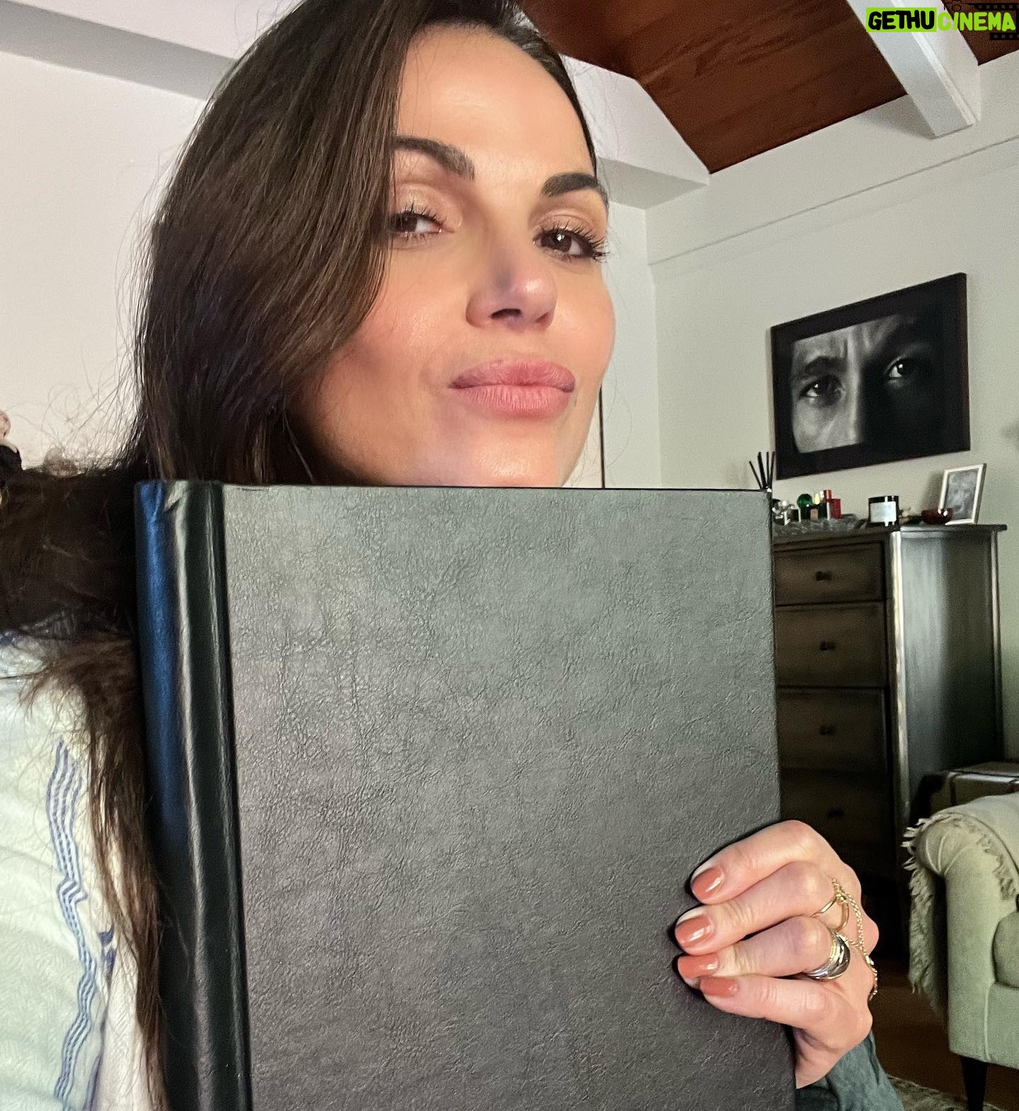 Lana Parrilla Instagram - Thank you to @flexfolios for this very well crafted leather script binder! I’ve already put it to use and love it! And a big thank you to @christine.solberg for arranging this gift for me!! Love you ❤️🤘🙏🏽 #scriptbinder #engraved gifts #customgifts #customizedgifts #hotstamped #hotfoilstamping #personalize #personalized #personalizeditems #personalizedgifts #personalizedgift #screenwriter #setlife #menucover #monogram #giftideas #leatherbinder #customgiftideas #uniquegifts #leather #leathercraft #leathercrafts #leatherwork #leatherproduct #luxurygoods #bestgift #embossedleather #custombinder #christmasgifts #castandcrew