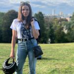 Lana Parrilla Instagram – Adventures en moto à Paris 🏍🇫🇷🥖
#motocycle #adventure #paris #france #freedom #letsfly #sightseeing #parks #funfair #oldfriends #whydontilivehere #potd