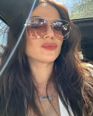 Lana Parrilla Instagram - In a galaxy far, far, away …
🌌 ☀️

#potd 
#lightsaber #vibes & #sunshine 
#itsabeautifulday 
#fyp